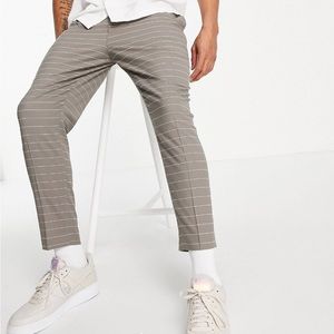 ASOS DESIGN Men’s Tapered Pants